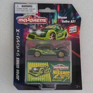 Majorette Deluxe Cars Japan Series 1:64 Scale Die-Cast NISSAN Cefiro A31